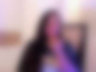 Live cam show with miadanielss - Sexy on Camsoda