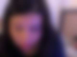 miadanielss's Live Sex Cam Show