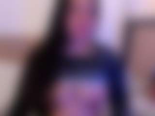 miadanielss's Live Sex Cam Show