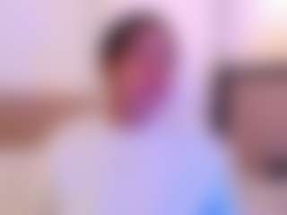 miadanielss's Live Sex Cam Show