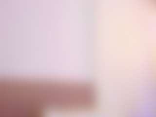 miadanielss's Live Sex Cam Show