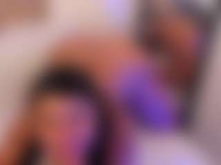miadanielss's Live Sex Cam Show