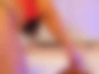 miadanielss's Live Sex Cam Show
