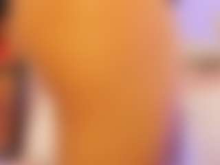 miadanielss's Live Sex Cam Show