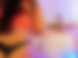 miadanielss's Live Sex Cam Show
