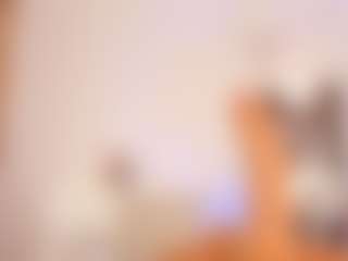 Live cam show with miadanielss - Brown Hair on Camsoda