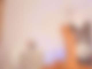miadanielss's Live Sex Cam Show
