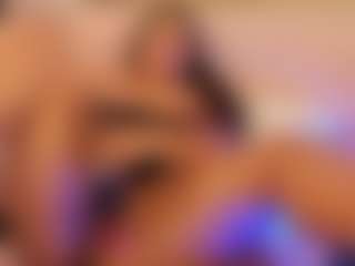 miadanielss's Live Sex Cam Show