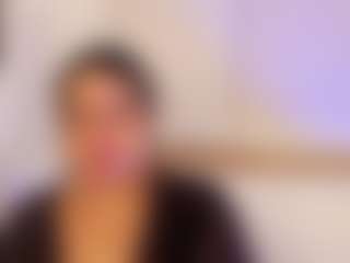 miadanielss's Live Sex Cam Show