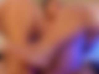 miadanielss's Live Sex Cam Show