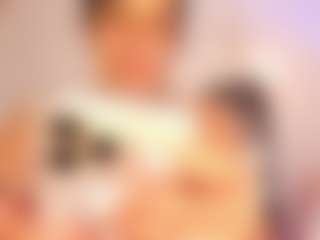 Live cam show with miadanielss - Oil on Cam Slut