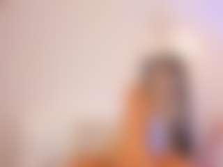 miadanielss's Live Sex Cam Show