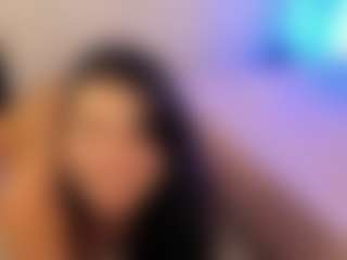 miadanielss's Live Sex Cam Show