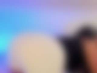 miadanielss's Live Sex Cam Show