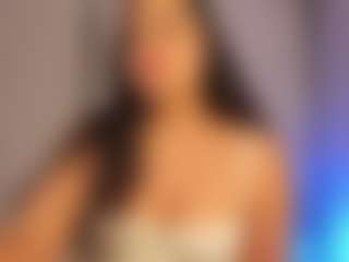 miadanielss's Live Sex Cam Show