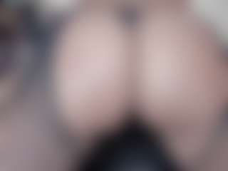 Tamy Bennett's Live Sex Cam Show