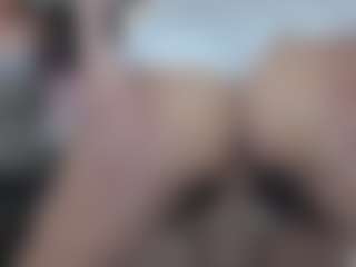 Live cam show with Tamy Bennett - Skinny on fuck-show.com