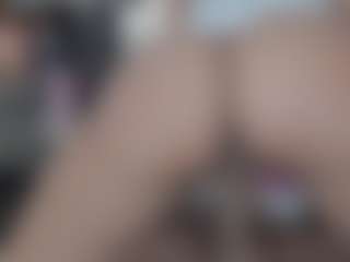 Live cam show with Tamy Bennett - Lovense on thefappeningchat.com