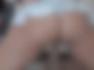 Live cam show with Tamy Bennett - Public Latina on Camsoda | colombia