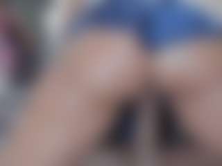 Live cam show with Tamy Bennett - Bikini on xxxlivecams.org