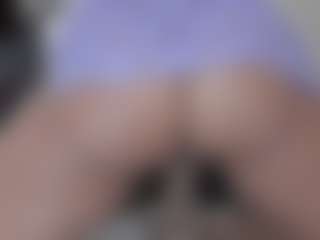 Live cam show with Tamy Bennett - Dildo Or Vibrator on Dare Cams