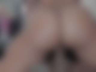 Tamy Bennett's Live Sex Cam Show