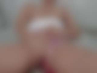 Live cam show with Tamy Bennett - Orgasm on Dare Cams