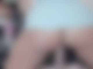 Live cam show with Tamy Bennett - Ass Bouncing on Instabang