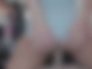 Live cam show with Tamy Bennett - Small Tits Young Adult on Nude Live Now