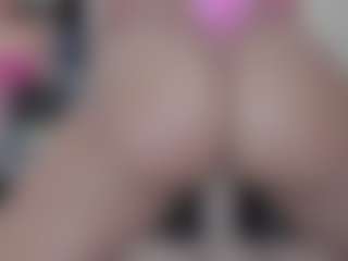 Tamy Bennett's Live Sex Cam Show
