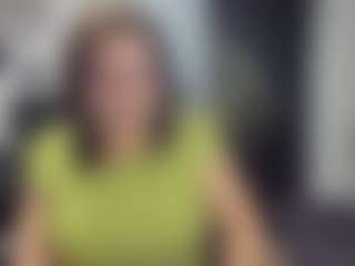 Live cam show with tiffanywiilson - Brown Hair on googirlz