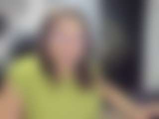 Live cam show with tiffanywiilson - Mature on Soda Cam