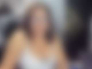 Live cam show with tiffanywiilson - Strip MILF on Camming Site
