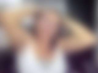 Live cam show with tiffanywiilson - Cosplay Granny on CamwithHer