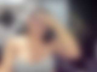 Live cam show with tiffanywiilson - Phatass on CamwithHer