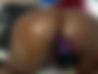 Live cam show with cherryslushy - Black MILF on https://playwithruby.com