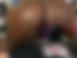 Live cam show with cherryslushy - 420 Mature on Camsoda