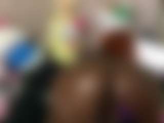 Live cam show with cherryslushy - Fingering MILF on madthumbs