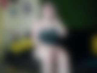 Live cam show with Boy Kino - Average on Streamer API