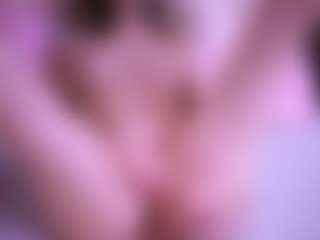 Live cam show with Pussylovekate - Green Eyes on instabang