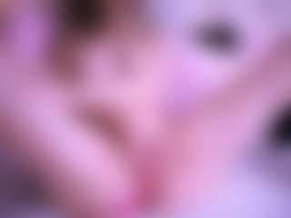 Live cam show with Pussylovekate - Bedroom on CamSodaAdn