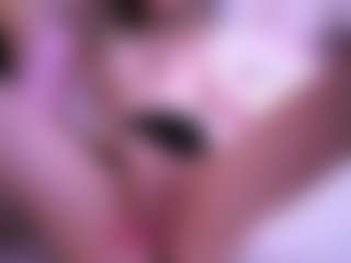 Pussylovekate's Live Sex Cam Show