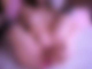 Pussylovekate's Live Sex Cam Show