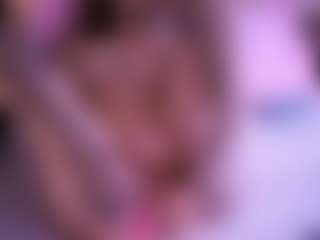 Live cam show with Pussylovekate - Fingers on TeamSkeetLive