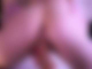 Live cam show with Pussylovekate - Fingers on milfzrlive.com