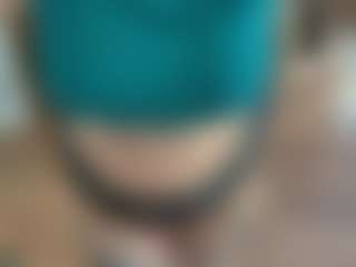 TinyToni's Live Sex Cam Show