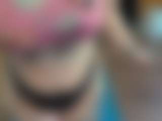 TinyToni's Live Sex Cam Show