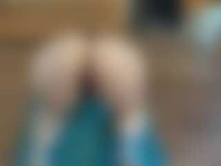 TinyToni's Live Sex Cam Show