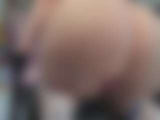 TinyToni's Live Sex Cam Show