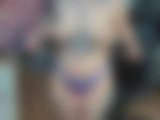 TinyToni's Live Sex Cam Show